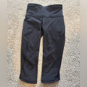 Lululemon Athletica Black Cropped Leggings Mesh Detailing 4
